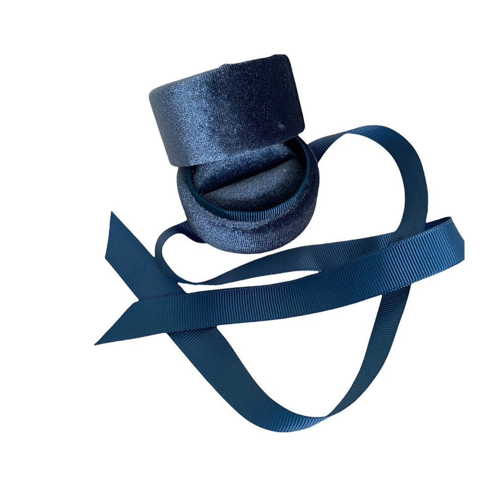 Luxury Plush Round Velvet Ring Box with Ribbon Light Blue - BOX FOR BRITAIN
