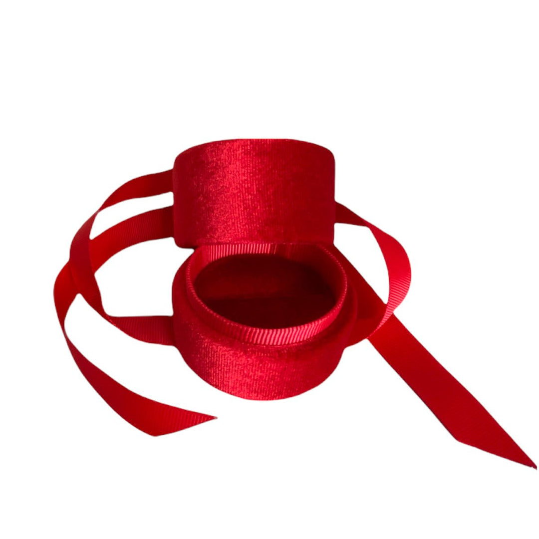 Luxury Plush Round Velvet Ring Box with Ribbon Red - BOX FOR BRITAIN