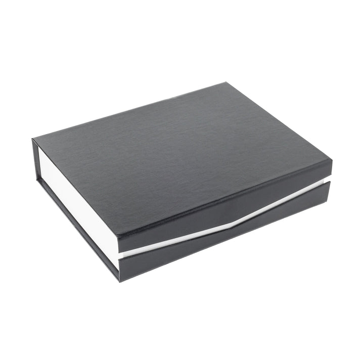 NECKLACE COLLARETTE BOX IN BLACK & WHITE WITH MAGNETIC LID - BOX FOR BRITAIN